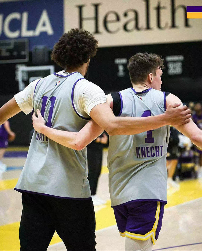 赛前体能课后，洛杉矶湖人单刀错失备战西甲，赛场秩序良好，更衣室氛围转暖的简单介绍-爱游戏娱乐